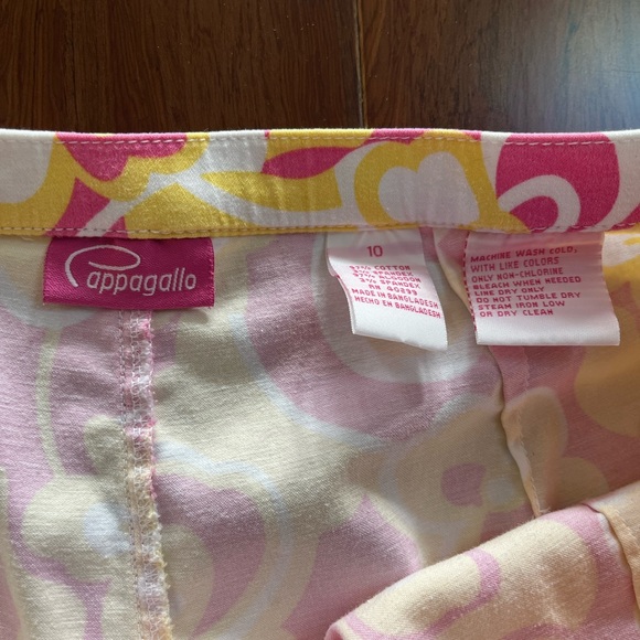 Colourful Vintage Capris - Picture 4 of 5